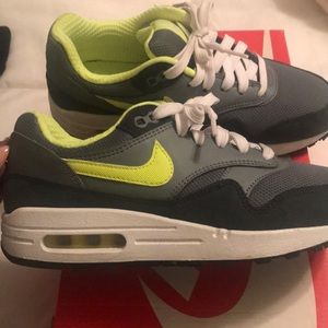 Nike AirMax 1 excellent condition worn 2x